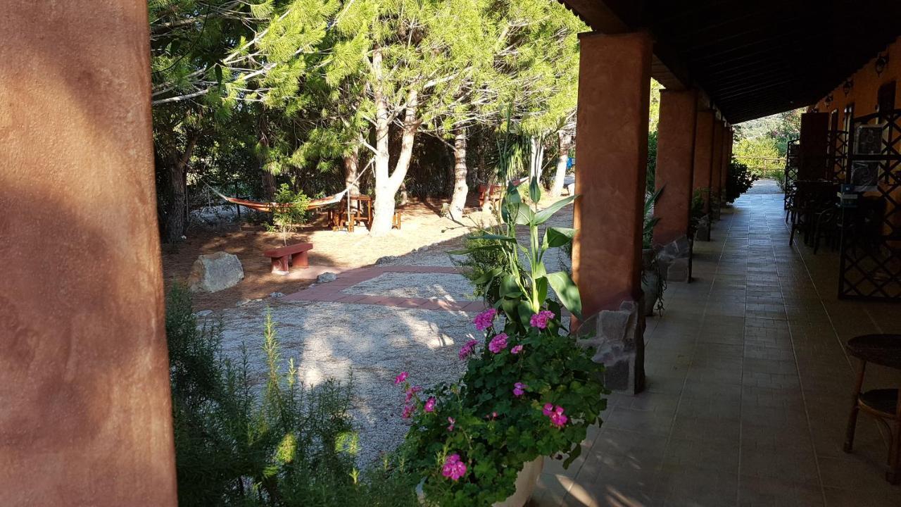 Agriturismo La Barca In Secca Ольмедо Экстерьер фото