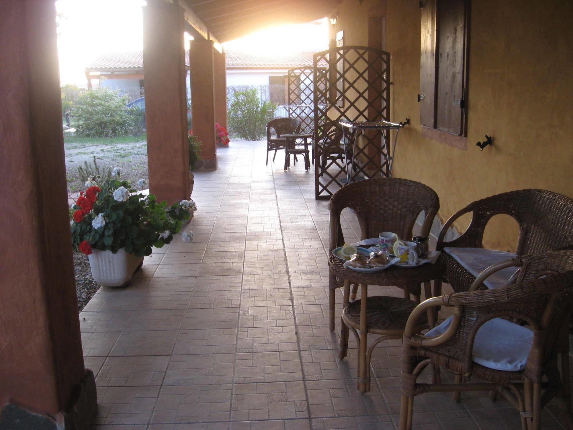 Agriturismo La Barca In Secca Ольмедо Экстерьер фото